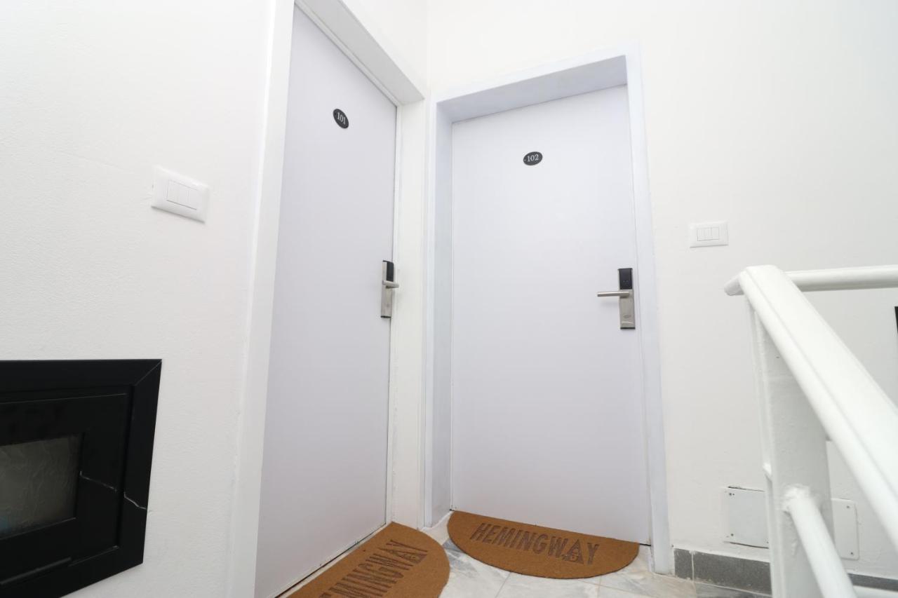 Heming-Way Hotel Драч Екстериор снимка